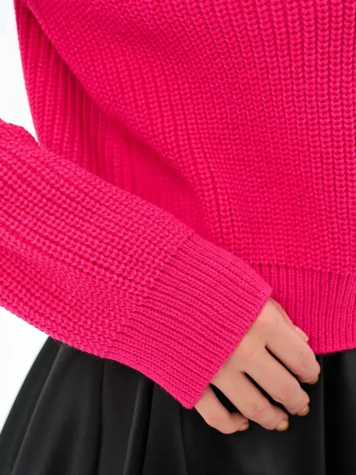 Flamingo Sweater by Lauven, oversized knit in bold fuchsia showcasing texture and cozy fit for vibrant style.