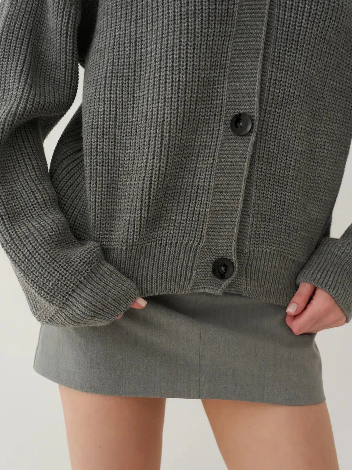 Granite Cardigan by Lauven, oversized button-front knitwear in gray, showcasing stylish comfort and elegance.