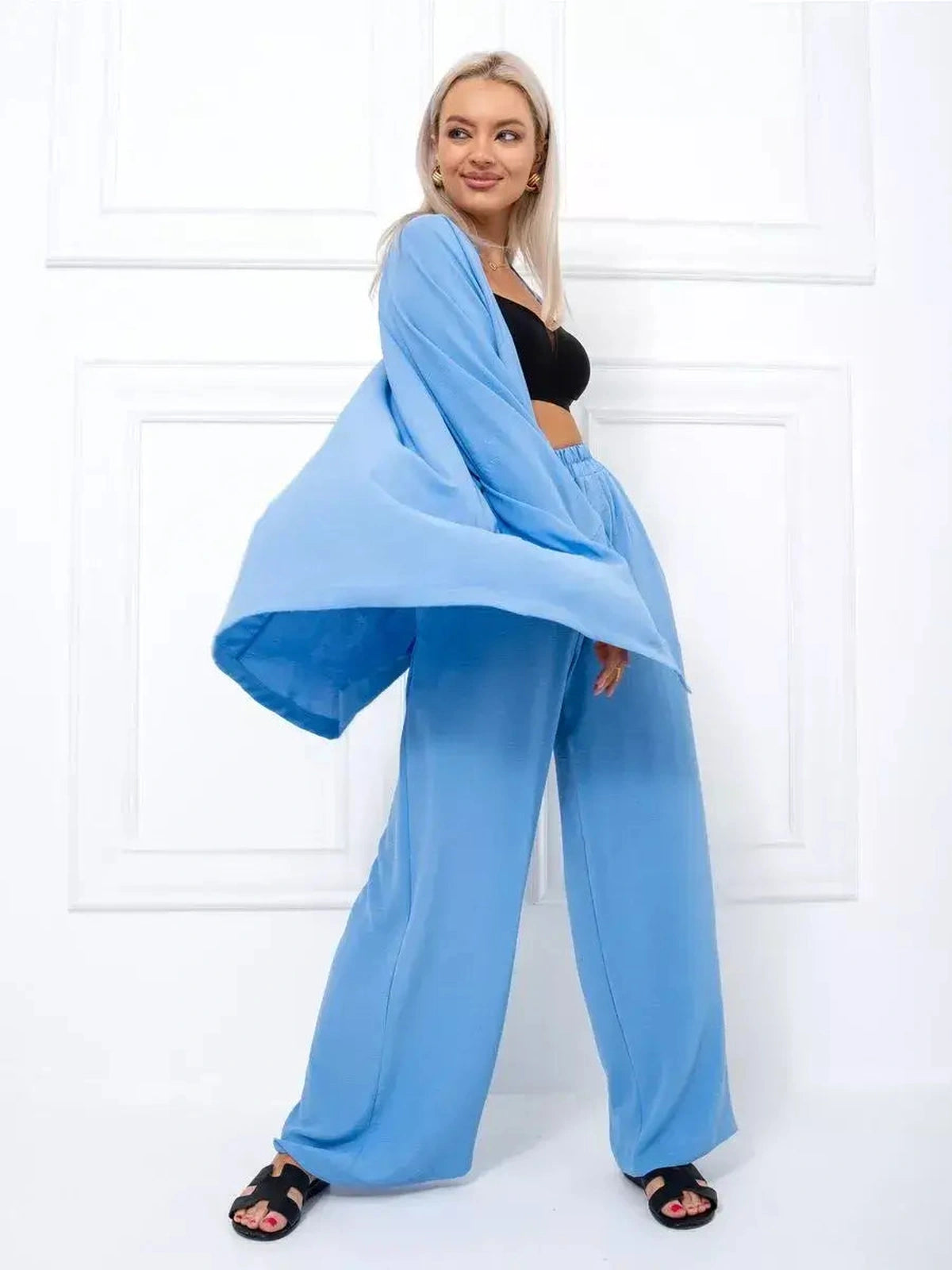 Celeste Suit Set by Lauven – Elegant oversized blue two-piece set featuring a kimono robe and wide-leg pants.