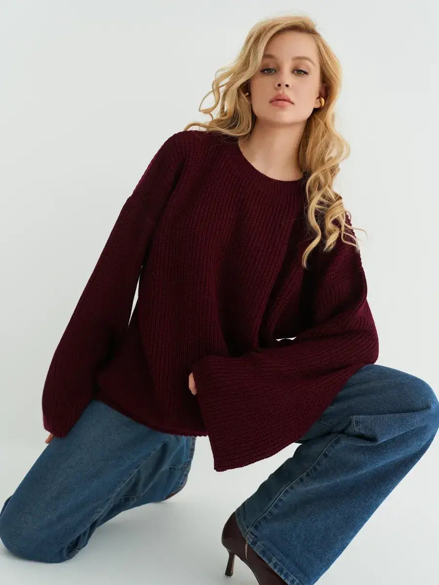Bordeaux Sweater by Lauven, oversized knit in deep burgundy, showcasing relaxed fit and elegance.
