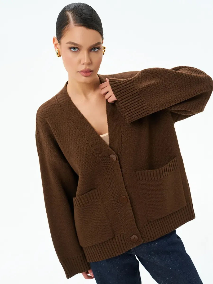 Cocoa Cardigan by Lauven – Warm oversized knitwear with button closure in chocolate brown.