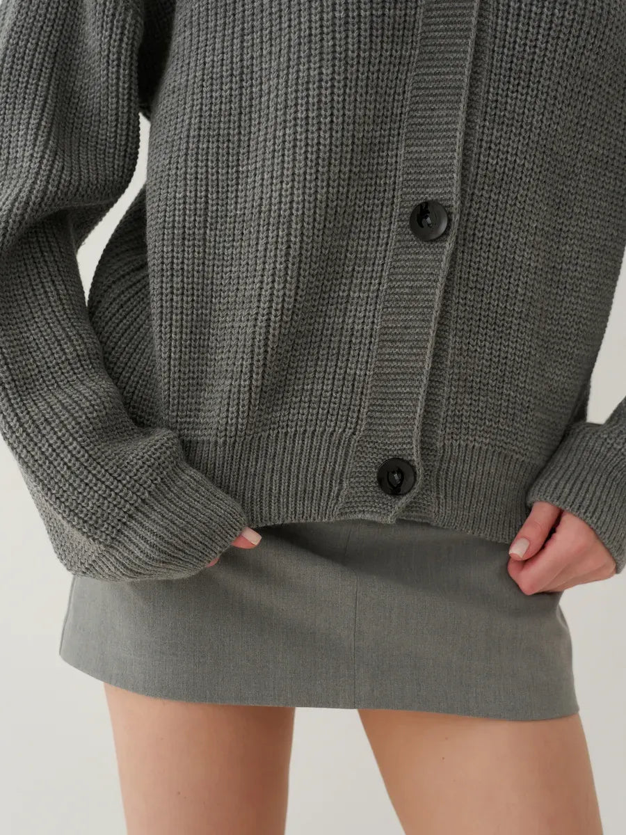 Granite Cardigan by Lauven, oversized button-front knitwear in gray, showcasing stylish comfort and elegance.
