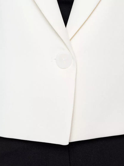 Luna Blazer by Lauven, cropped ivory jacket featuring an oversized fit and button closure for stylish women's fashion.
