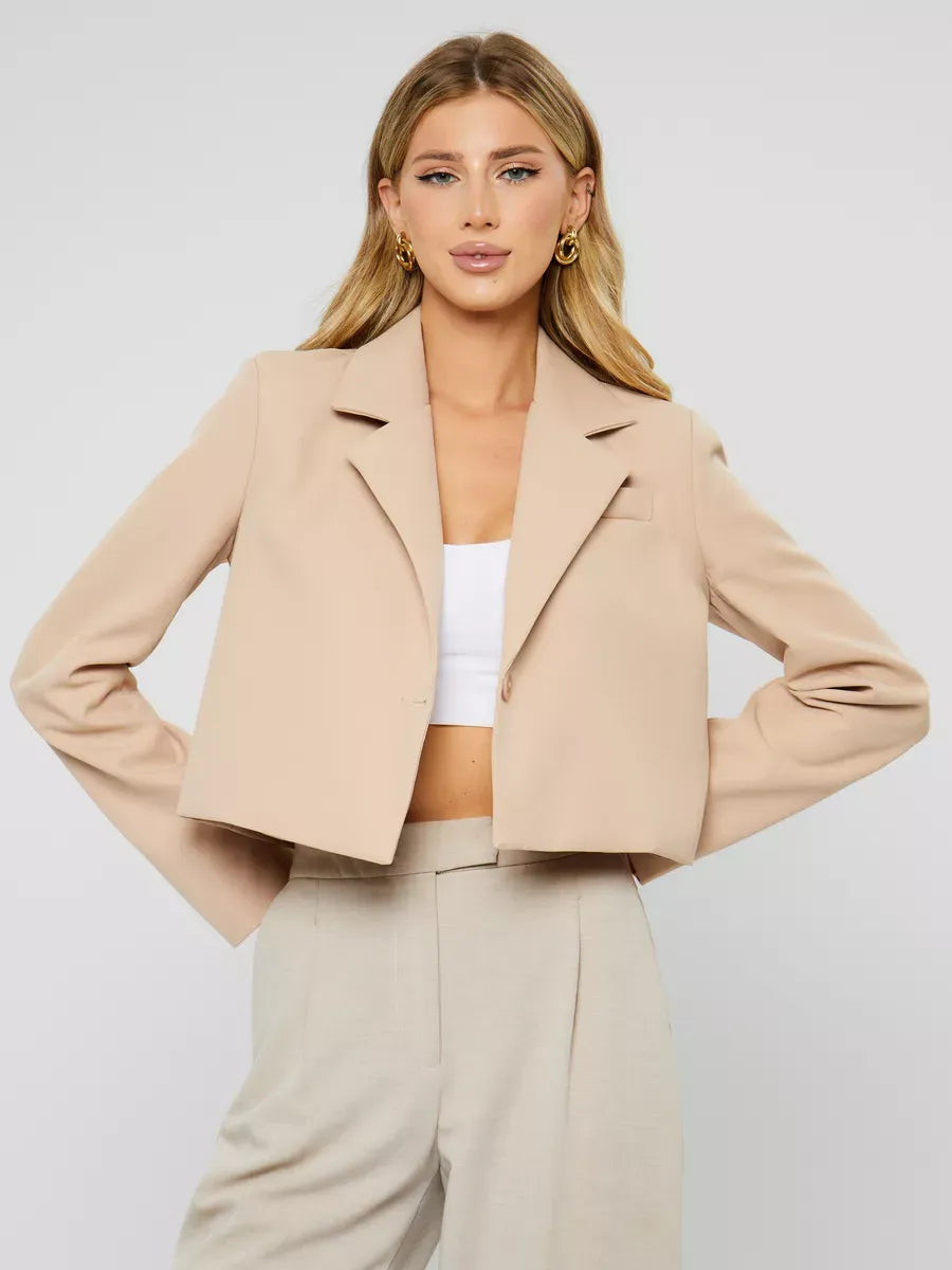 Sahara Blazer by Lauven, women’s beige cropped oversized jacket, modern tailoring, stylish comfort, perfect for any occasion.