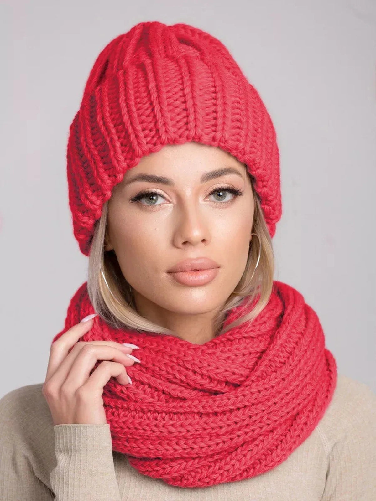 Coral Winter Accessories Set
