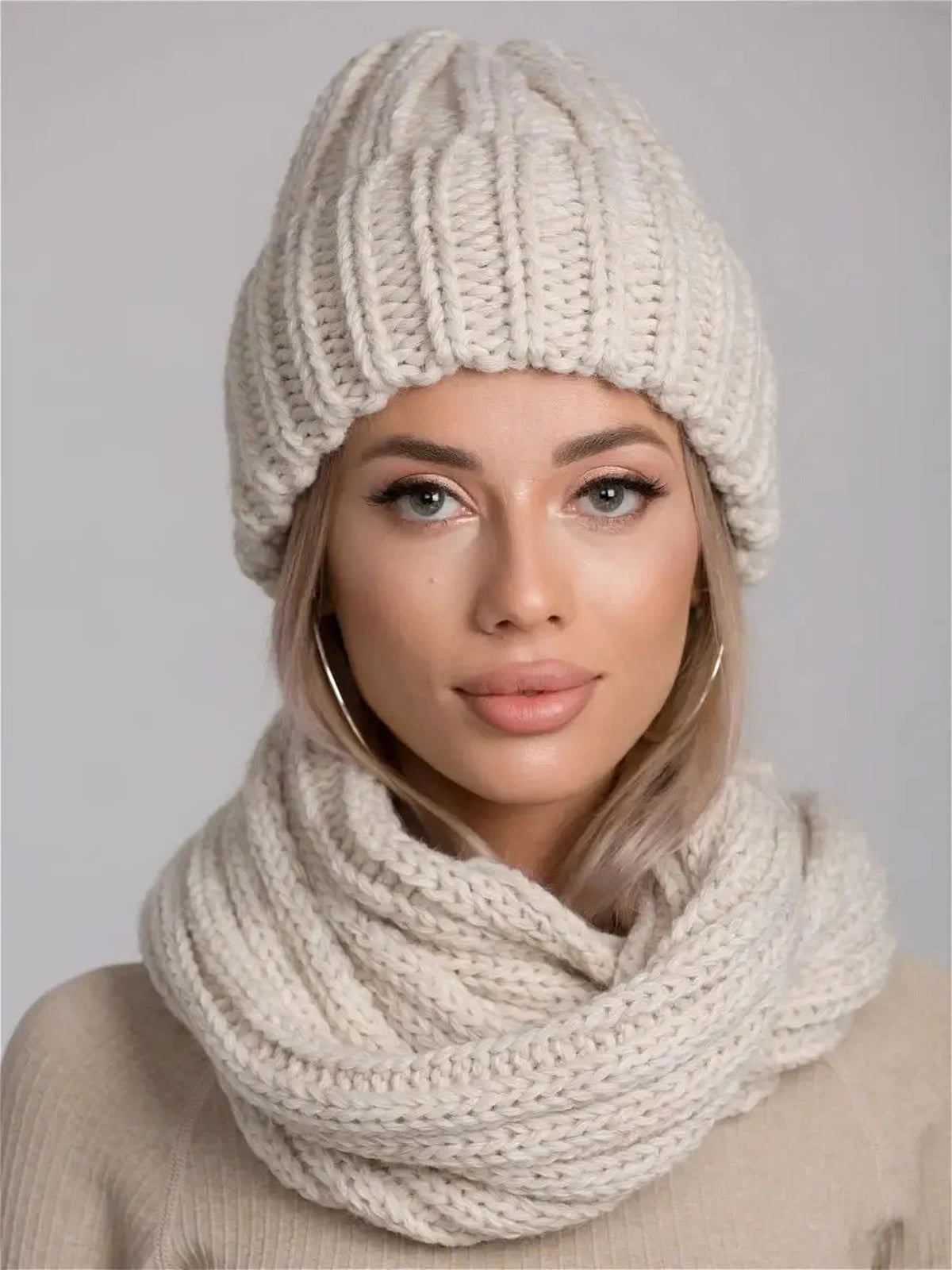 Ivory Winter Accessories Set