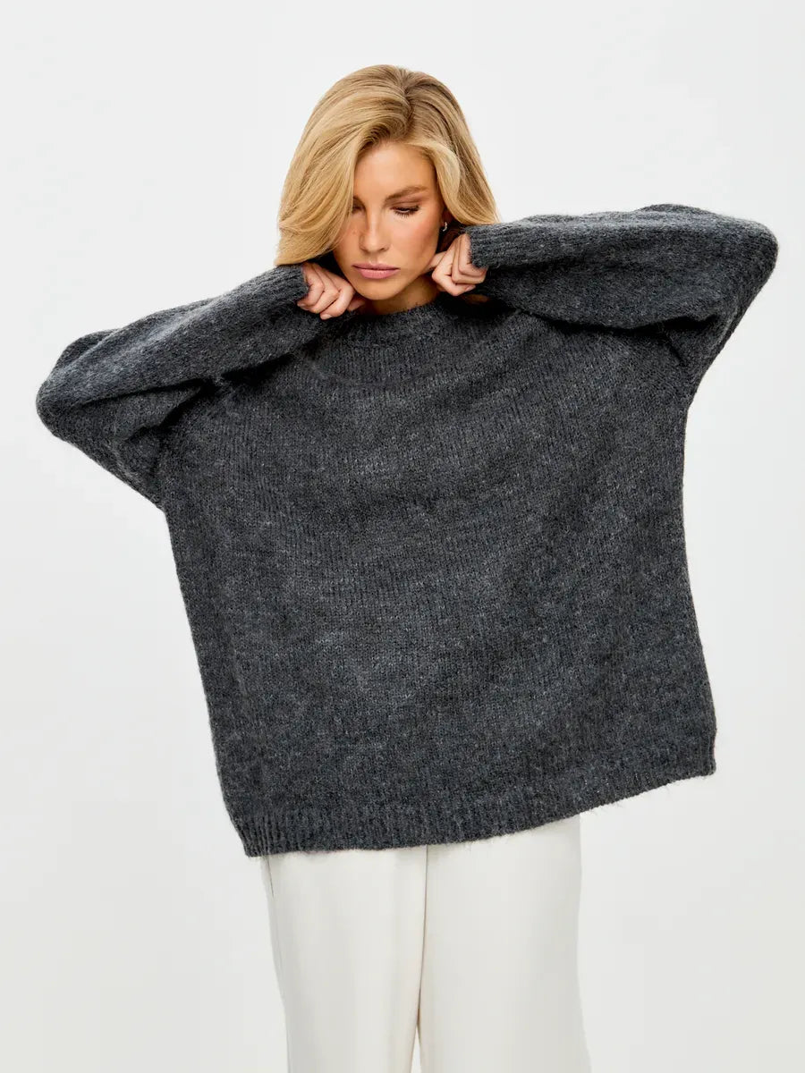 Lunara Oversized Pullover