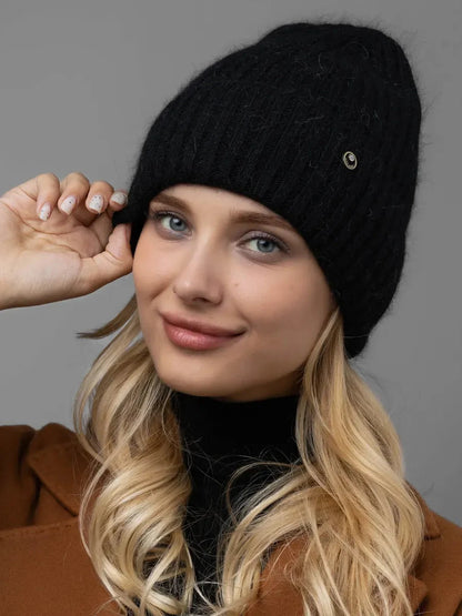 Noir Beanie