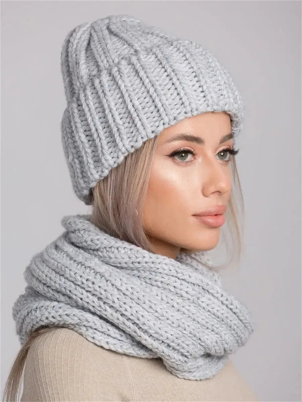 Glacier Winter Accessories Set