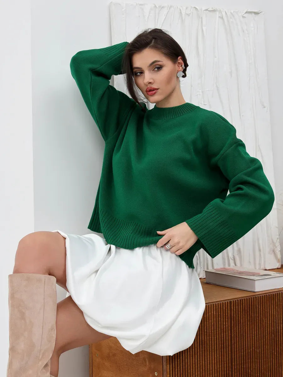 Emerald Sweater by Lauven — oversized knitwear in rich green, perfect for fall and winter elegance.