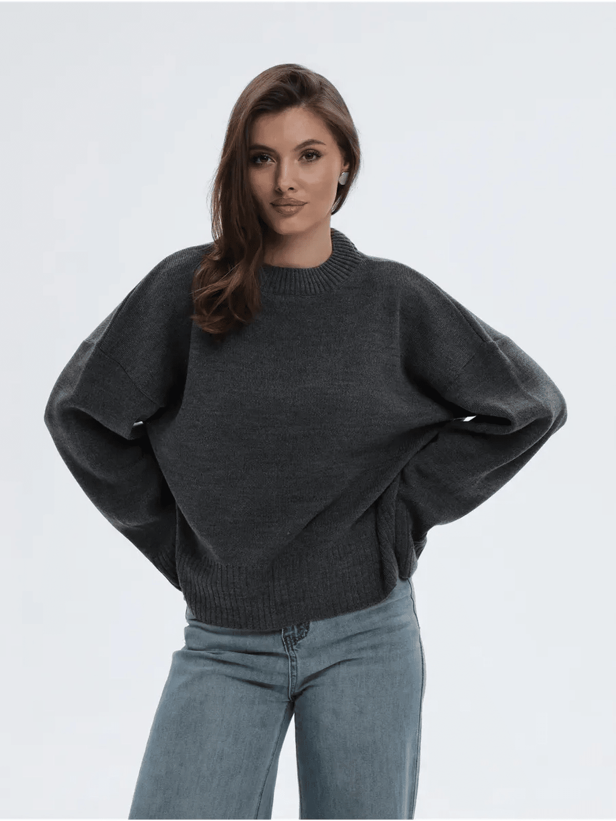 Aria Sweater by Lauven in anthracite gray, an oversized knit perfect for fall and winter fashion.