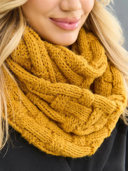 Liora Beanie & Scarf Set