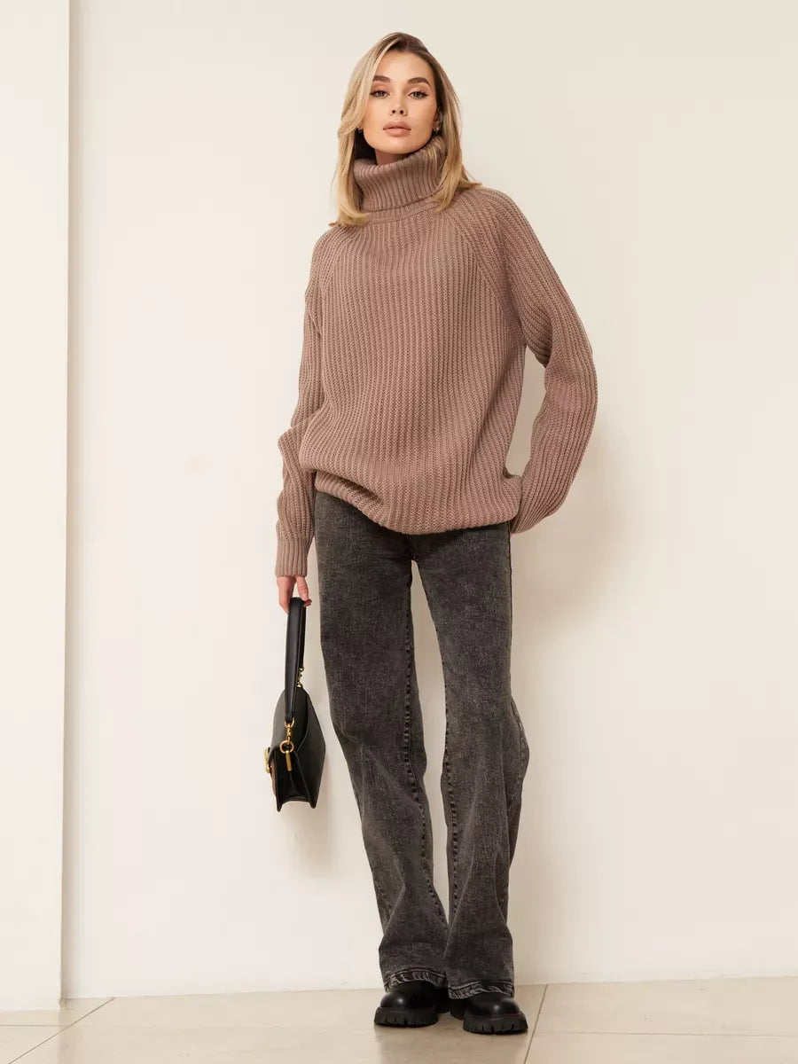 Sable Sweater by Lauven, oversized brown knitwear with turtleneck, perfect for colder days.