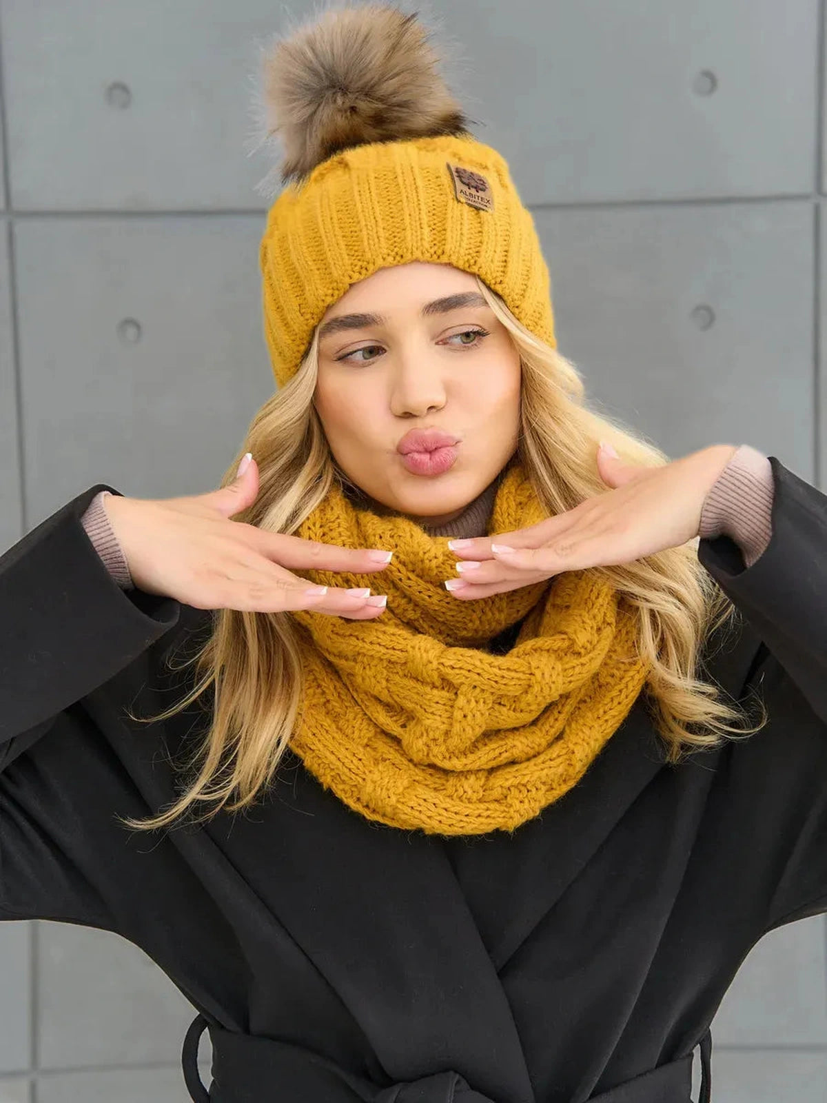 Liora Beanie & Scarf Set