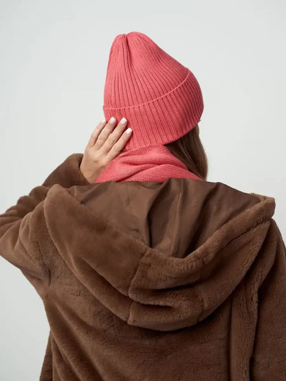 Coral Reef Beanie & Scarf Set