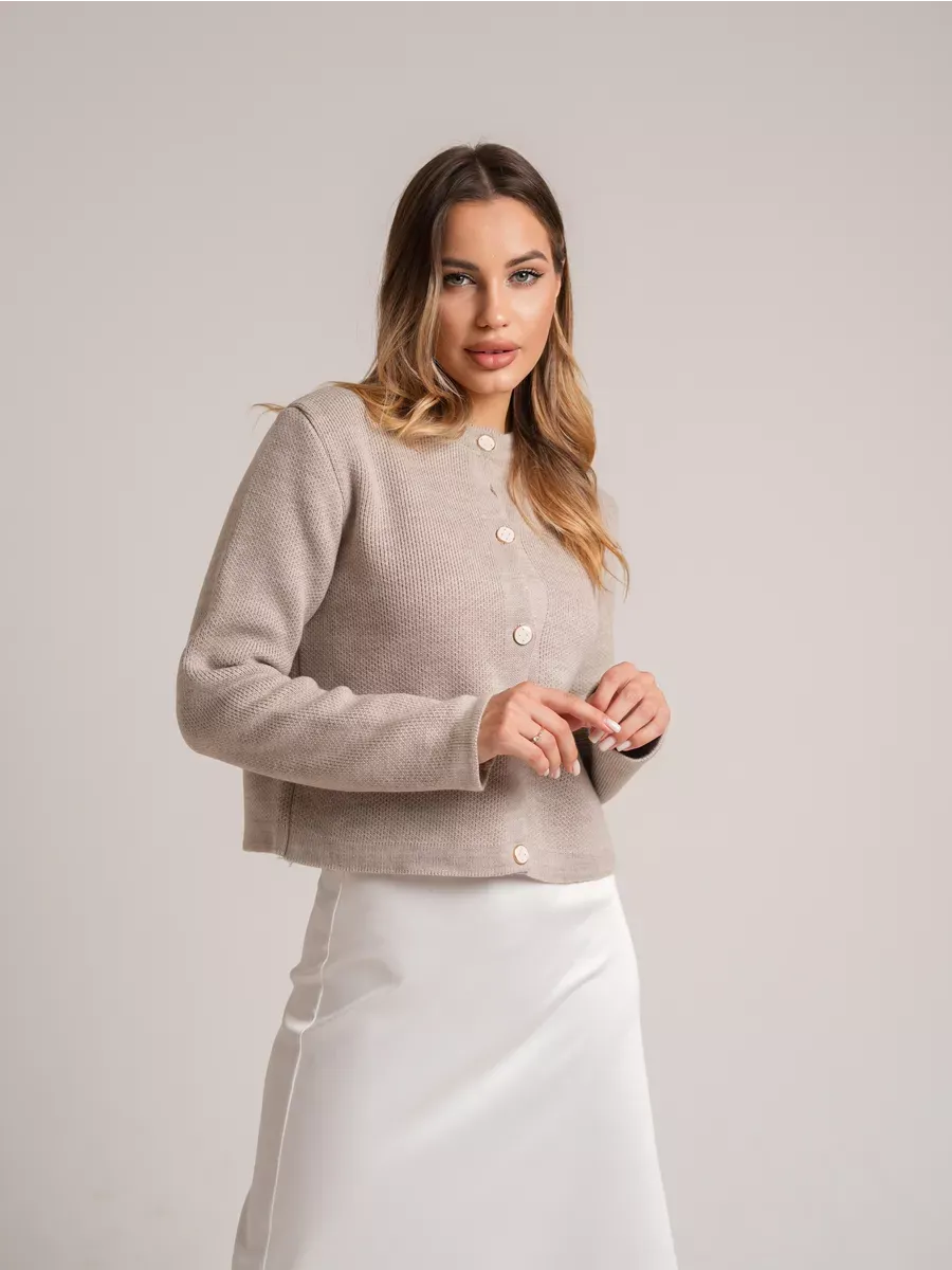 Alba Cardigan by Lauven - Beige short loose fit knit with decorative buttons, ideal for autumn wear.