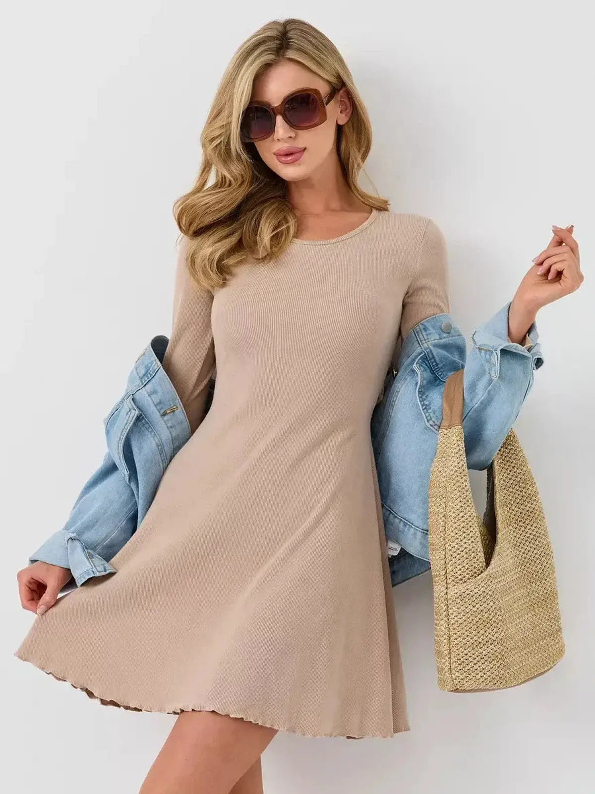 Café Ribbon by Lauven, flattering ribbed mini dress in warm beige with U-neckline and bell sleeves, perfect summer look.
