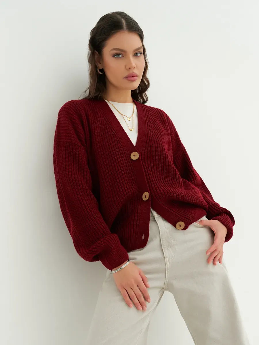 Cherry Cardigan by Lauven – Cozy oversized knitwear in deep cherry red, perfect for stylish layering.