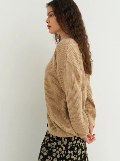 Dune Cardigan by Lauven - Stylish oversized beige knitwear perfect for layering and seasonal transitions.