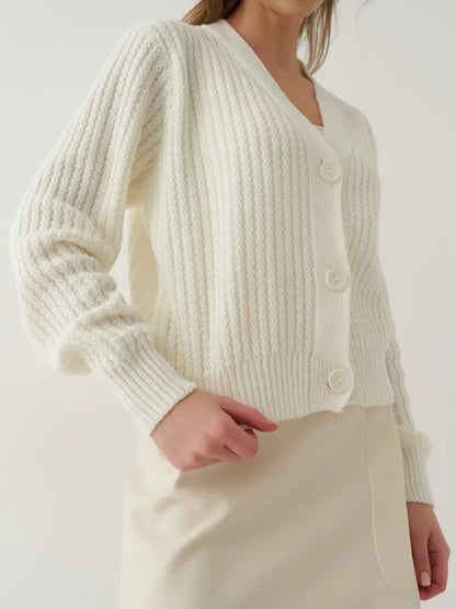 Luna Cardigan by Lauven, oversized cropped knitwear in cream with button-front closure.