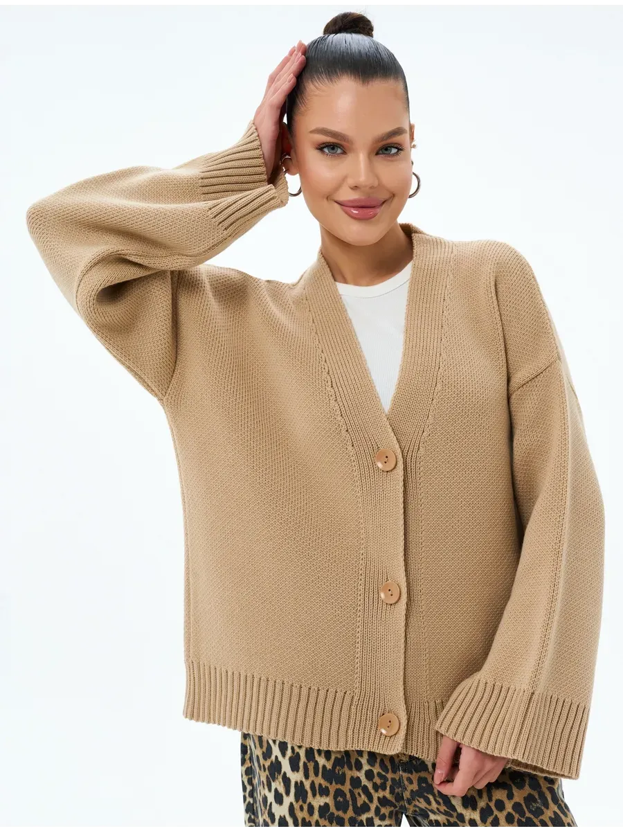 Maple Cardigan by Lauven - Warm oversized knitwear with button closure in neutral beige.