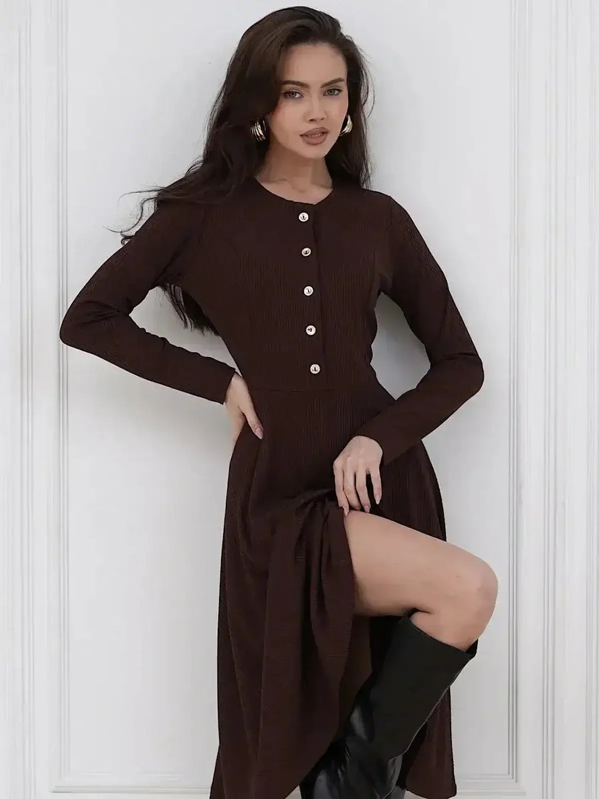 Midi Dress Noirette by Lauven - Elegant brown midi dress with button detailing and flattering fit-and-flare silhouette.