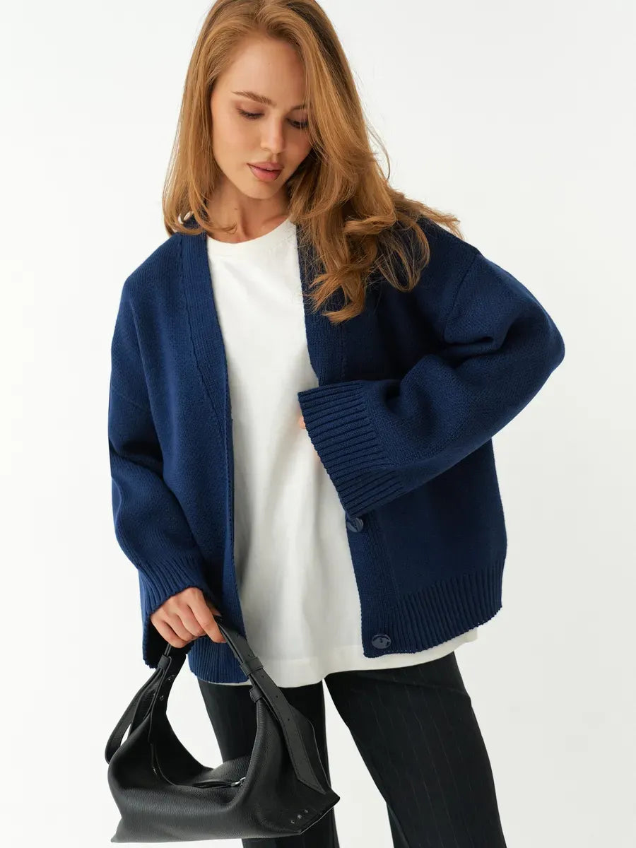 Lauven Navy Cardigan – Cozy oversized knitwear with a button closure in rich navy color.