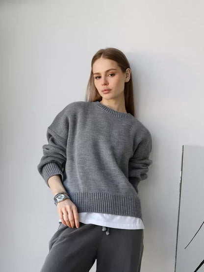 Nova Pullover - Oversized Cropped Women’s Sweater by Lauven in chic silver-gray melange.