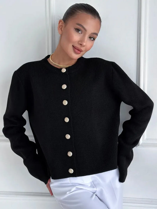 Noir Cardigan by Lauven – Elegant cropped black knitwear with decorative buttons for stylish comfort.