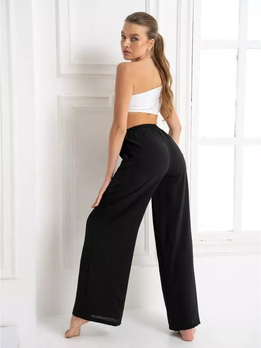 Noir Suit Set - Elegant black wide-leg trousers from Lauven, showcasing modern fashion and comfort.
