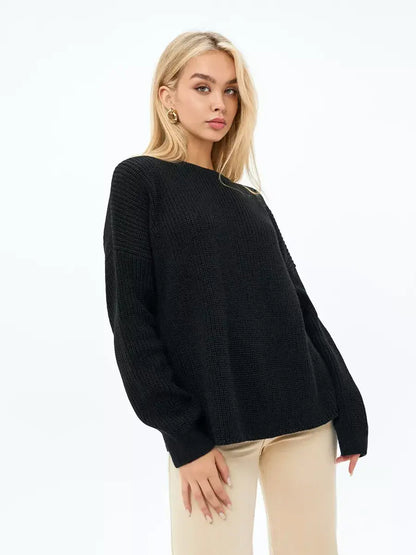 Noir Sweater by Lauven, elegant oversized knit sweater in classic black, perfect for women and teens.
