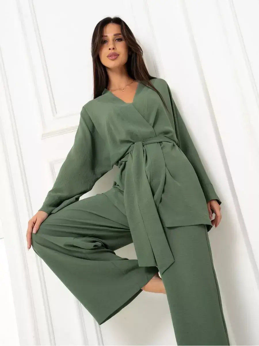 Olive Suit Set by Lauven – Elegant oversized two-piece set in soft green with wide-leg trousers.